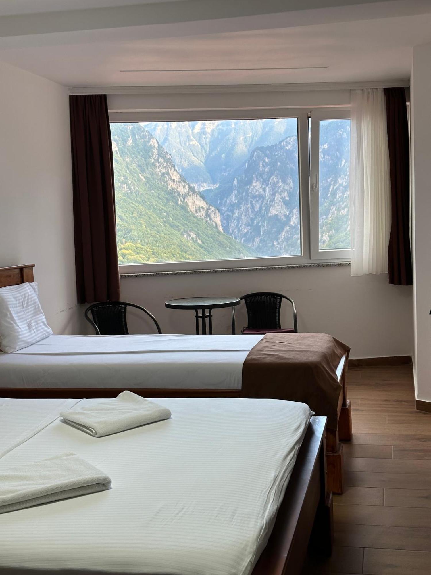 Hotel Panorama Rugove Πέγια Εξωτερικό φωτογραφία