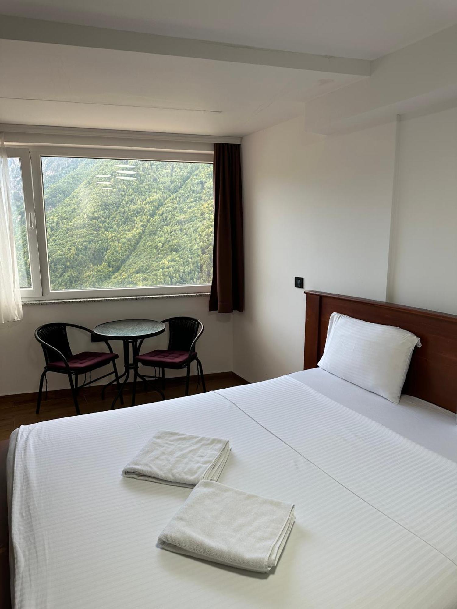 Hotel Panorama Rugove Πέγια Εξωτερικό φωτογραφία